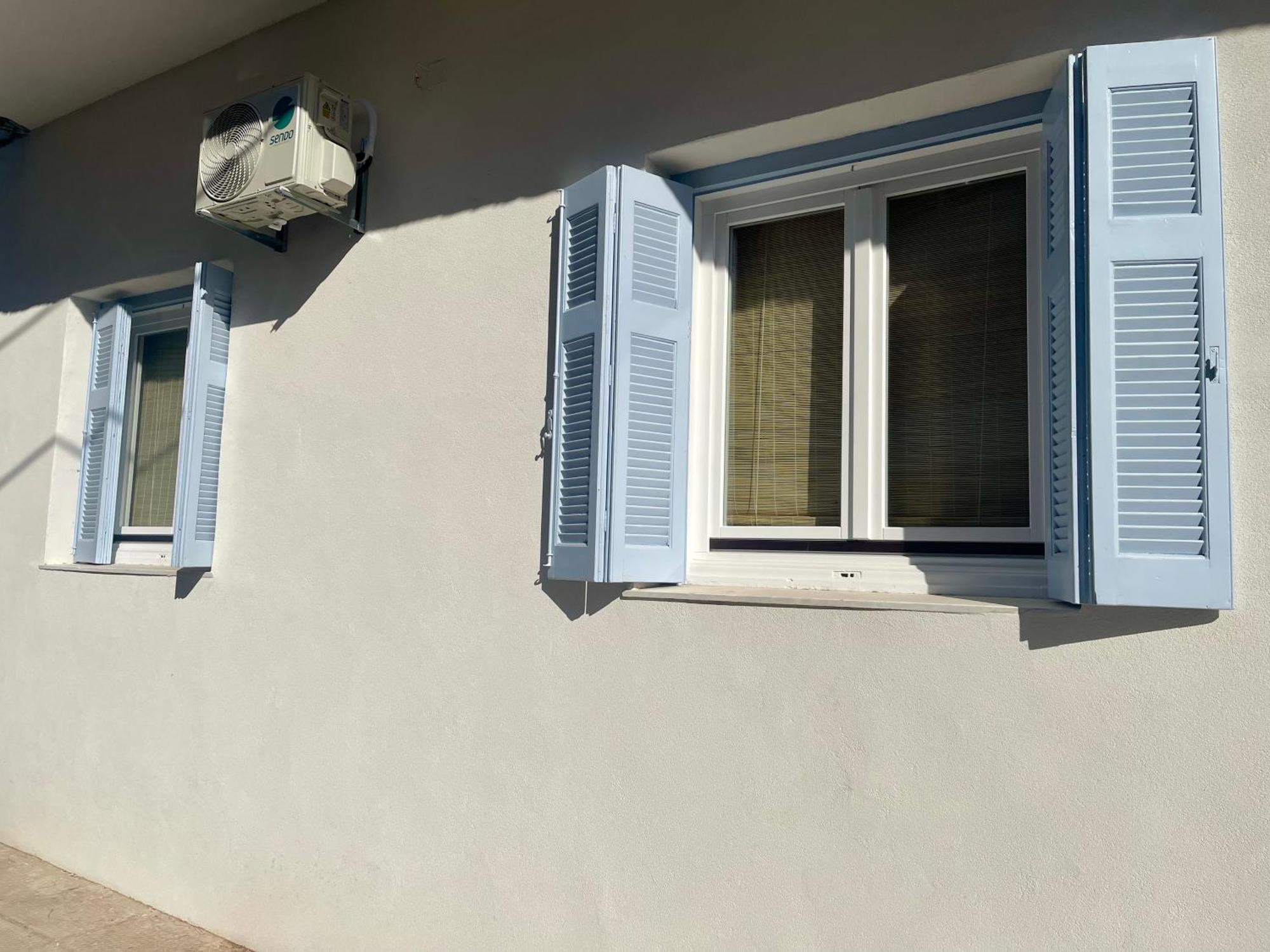 Stella'S Petite Boite Apartment Rafina  Exterior photo